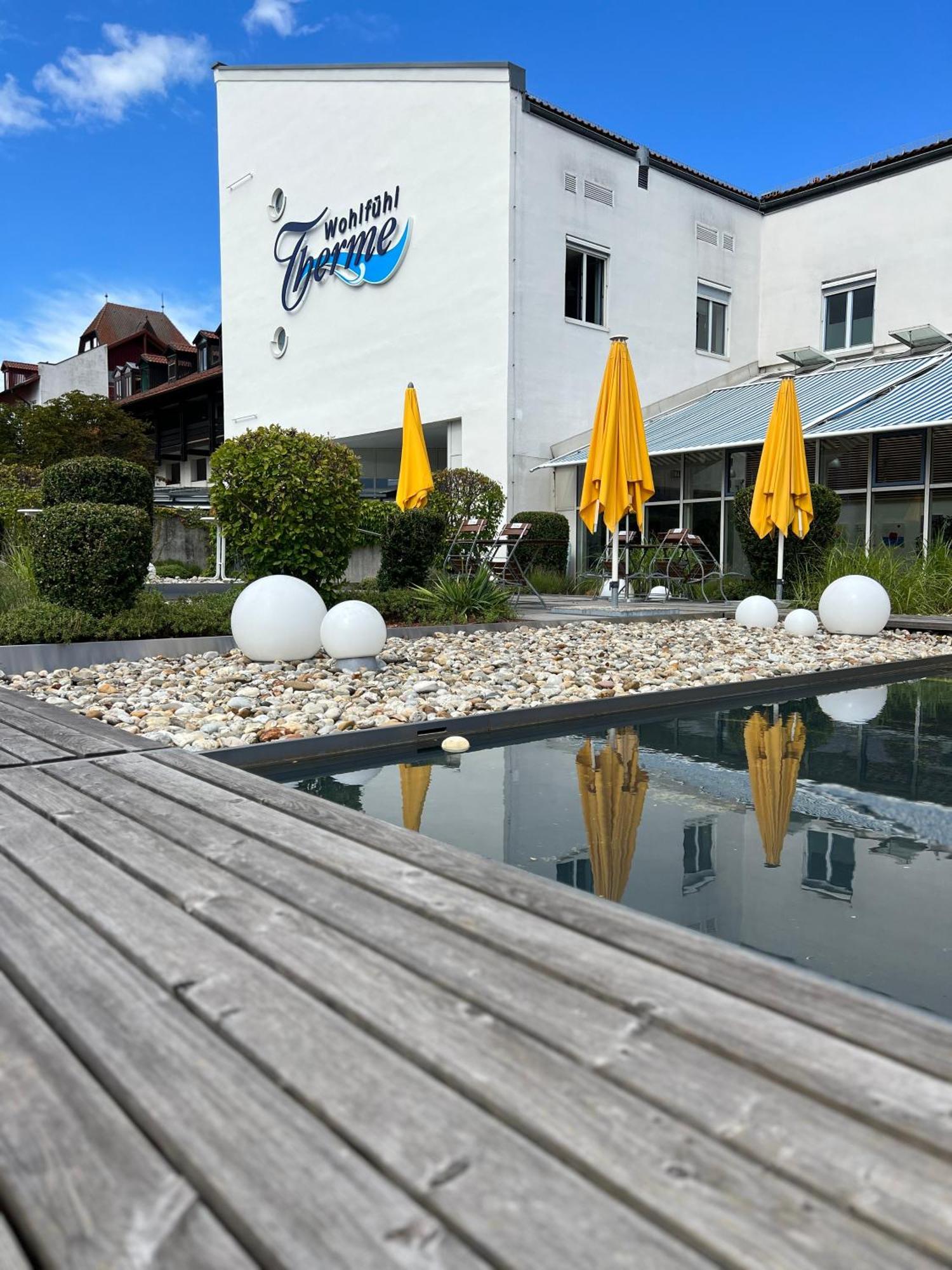Wunderschoenes Apartment Mit Bademantelgang Zur Wohlfuehltherme Bad Griesbach im Rottal Esterno foto